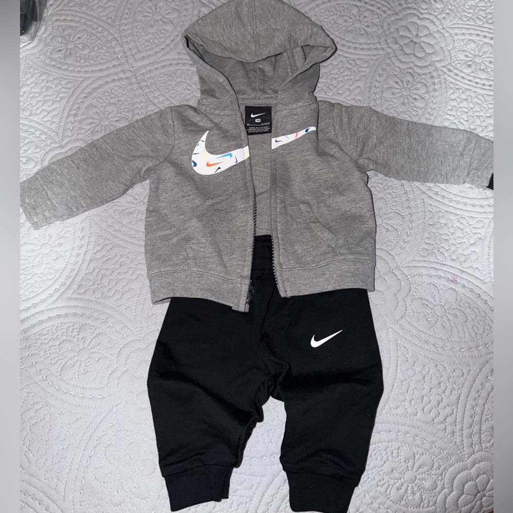 Nike Kids Gray Hoodie and Black Joggers Set - Picture 2 of 5